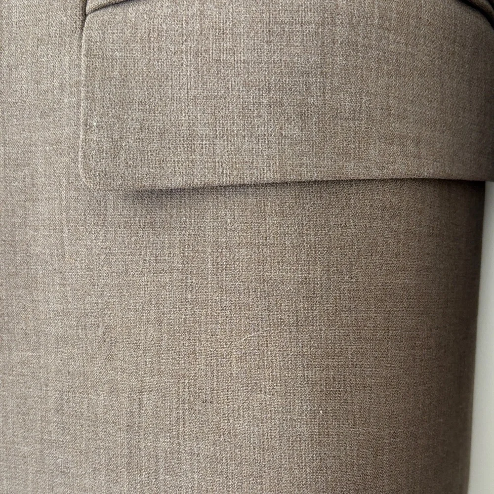 Aritzia Wilfred Taupe Generation Blazer - Picture 6 of 8